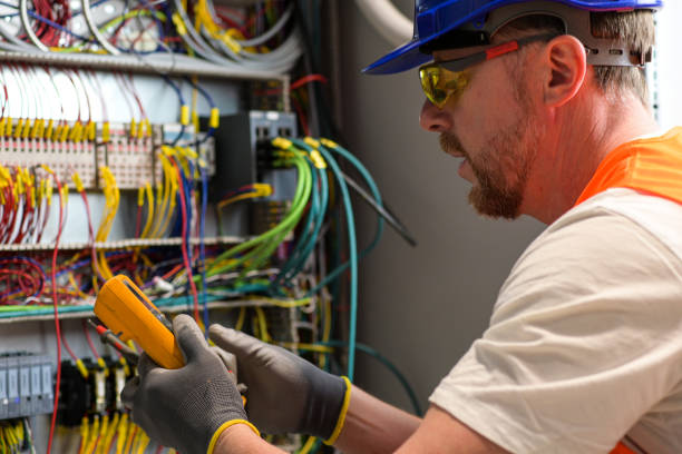 Best Affordable Emergency Electrician  in Kenworth, IL