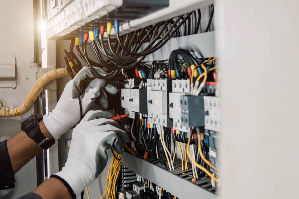 Best Electrical Outlet Repair  in Kenworth, IL